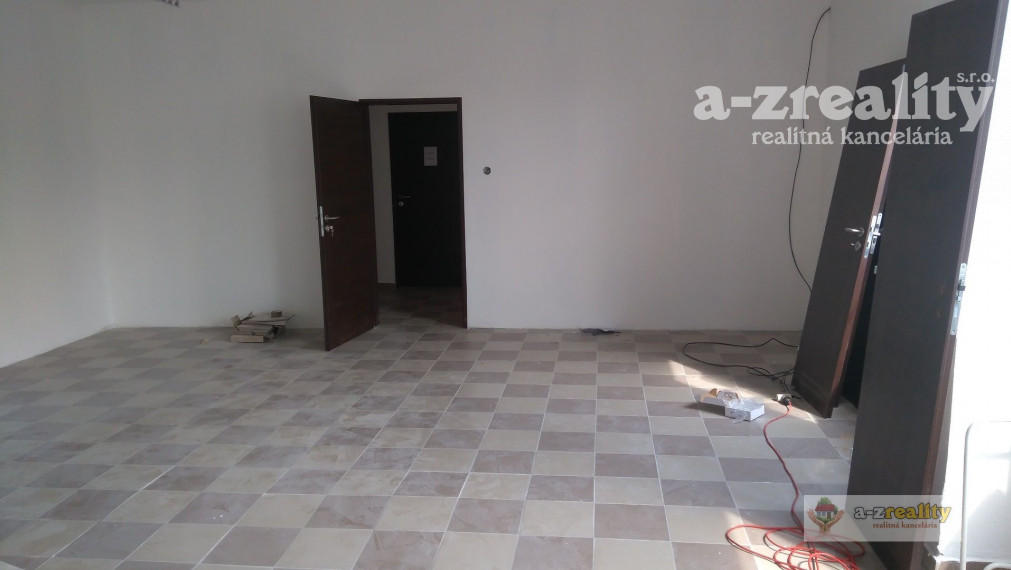 2792 Priestory na prenájom v Nových Zámkoch