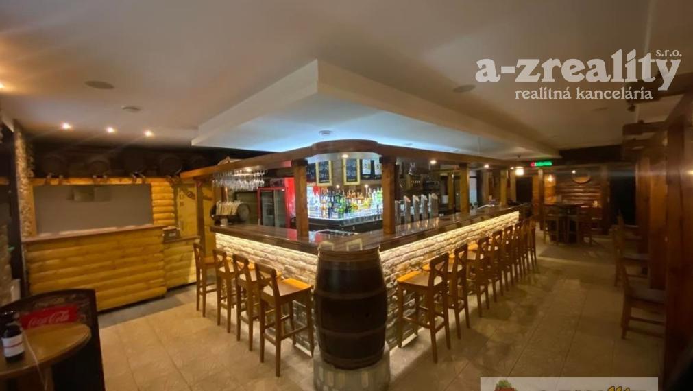 Zľava z ceny! Polyfunkčná budova v Komárne na predaj!