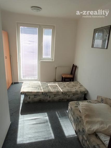 Ponúkame na predaj pekný penzión v Patinciach