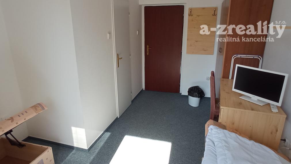 Ponúkame na predaj pekný penzión v Patinciach