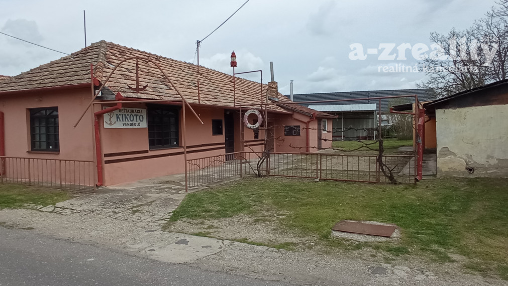 Komerčný objekt  v Radvani nad Dunajom na prenájom