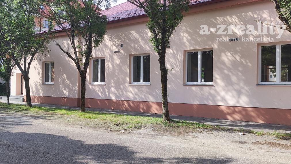 Na prenájom podnikateľský objekt v Nových Zámkoch