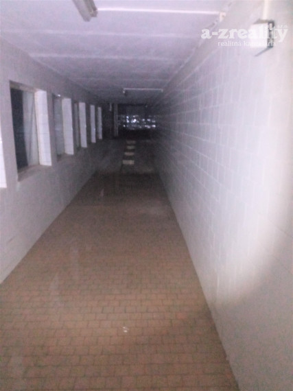 Znížená cena! Komerčný objekt na predaj - Dulovce