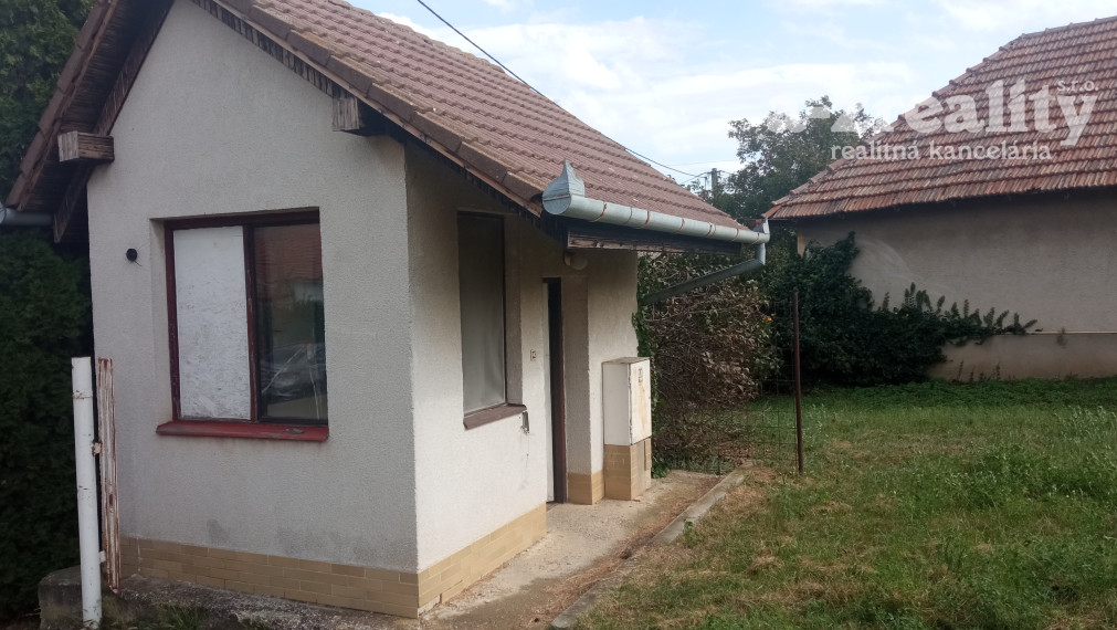 Znížená cena! Komerčný objekt na predaj - Dulovce