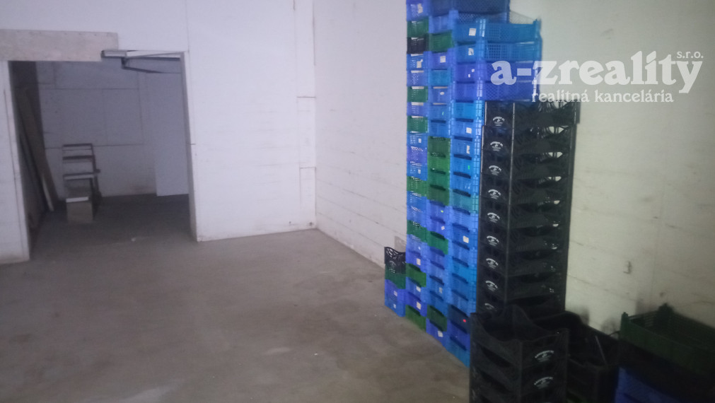 Znížená cena! Komerčný objekt na predaj - Dulovce