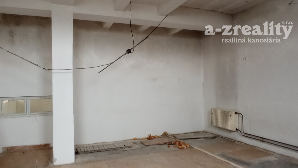 Znížená cena! Komerčný objekt v Zemianskej Olči na predaj