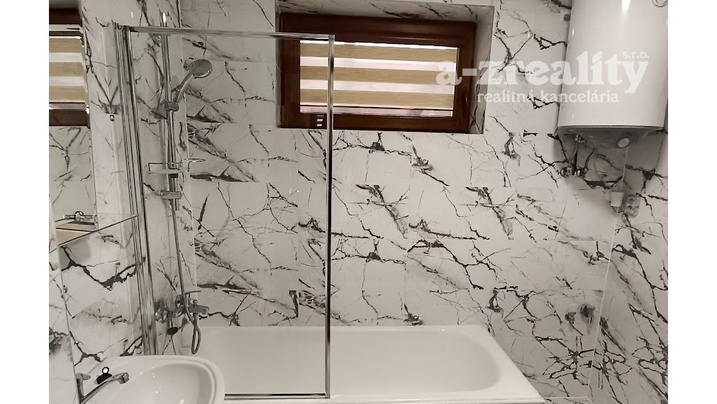 Ponúkame na prenájom zariadený  3 izbový byt v Kolte