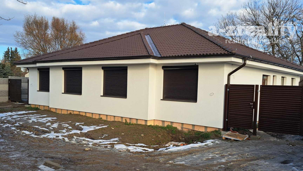 Na predaj veľký rodinný dom v Jahodnej pri Dunajskej Strede