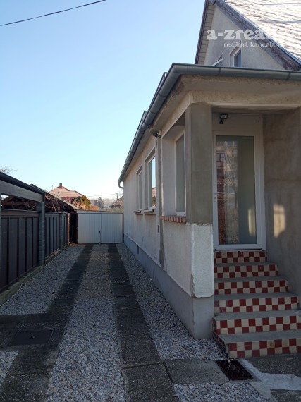 Rodinný dom v Komárne na prenájom