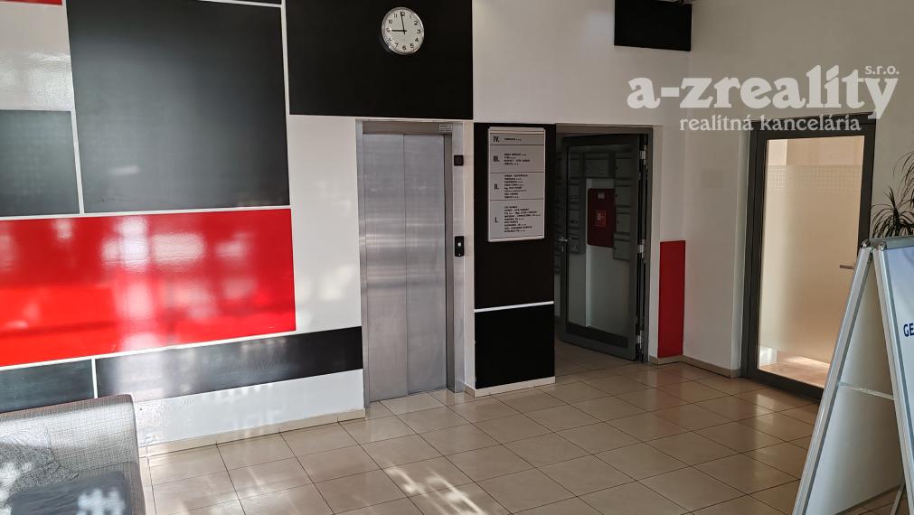 Kancelársky  priestor na prenájom v Komárne