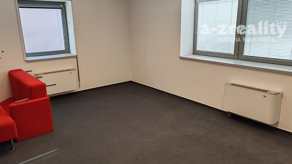 Kancelársky  priestor na prenájom v Komárne