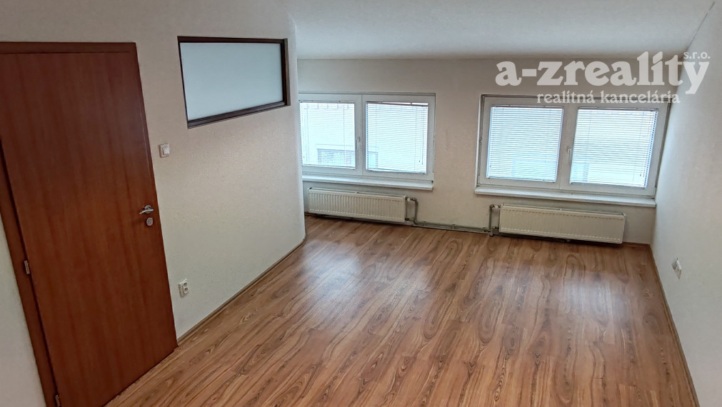 Investičná príležitosť v centre Komárna!