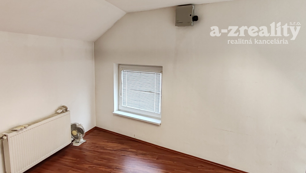 Investičná príležitosť v centre Komárna!