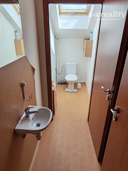 Investičná príležitosť v centre Komárna!