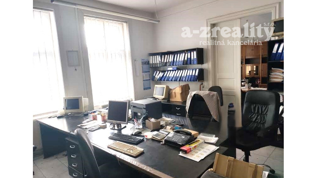 Na predaj polyfunkčný dom v centre mesta Nové Zámky