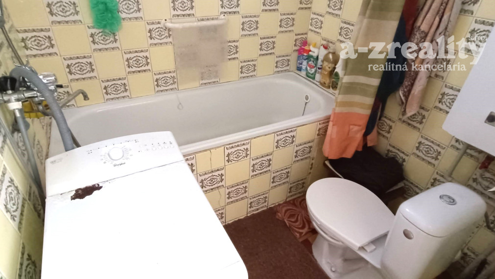 Na predaj starší rodinný dom v obci Tvrdošovce