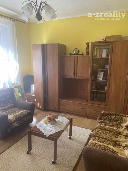 Ponúkame na predaj rod.dom v Kolárove