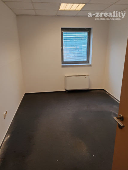 Kancelária na prenájom v Komárne