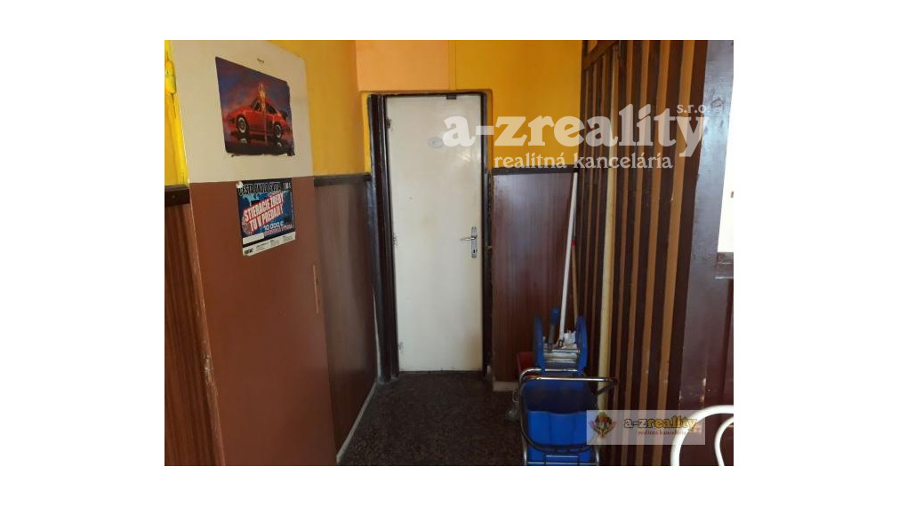Ponúkame na predaj komerčný objekt v Komárne
