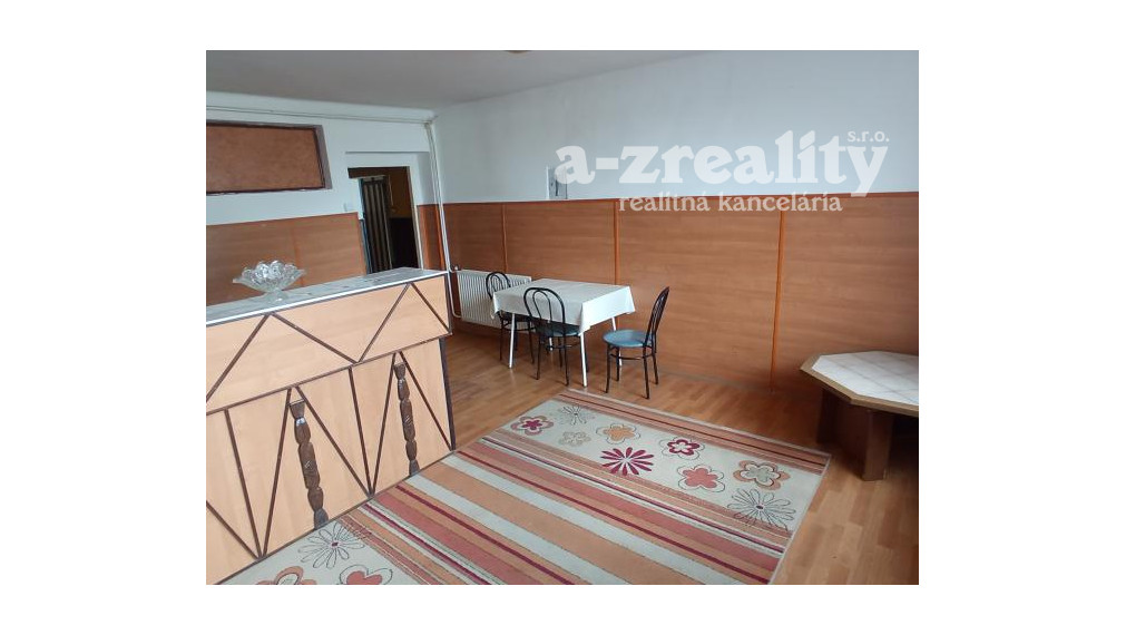 Ponúkame na predaj komerčný objekt v Komárne