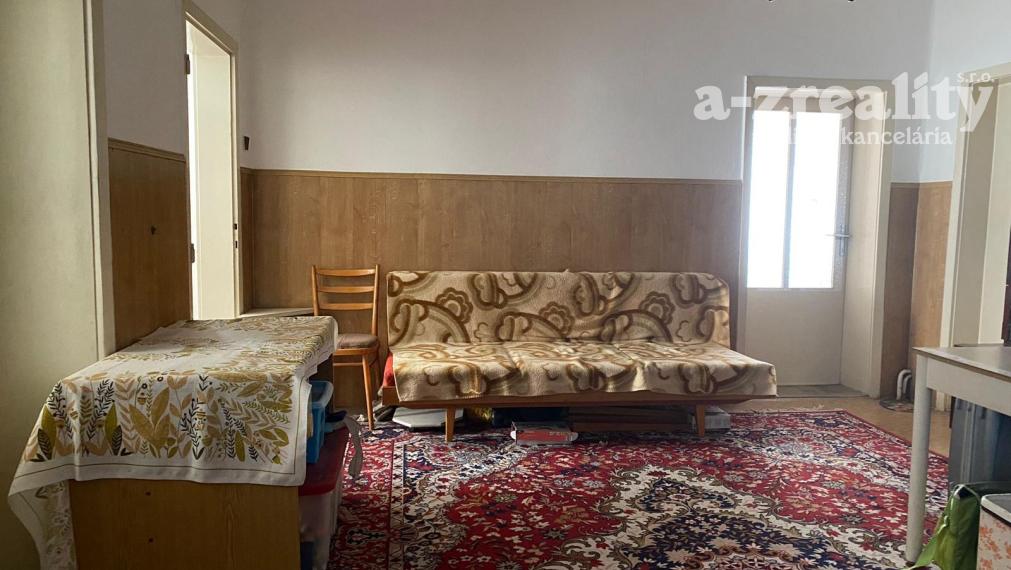 Na predaj rodinný dom v obci Marcelová