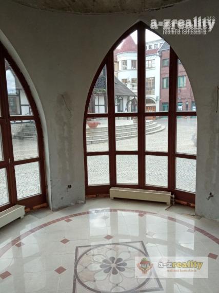 Komerčný priestor na prenájom na Nádvorí Európy