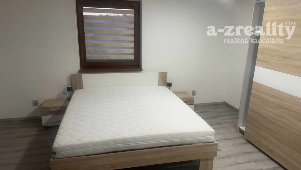 Ponúkame na prenájom zariadený  3 izbový byt v Kolte