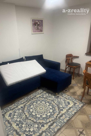Ponúkame na prenájom zariadený  3 izbový byt v Kolte