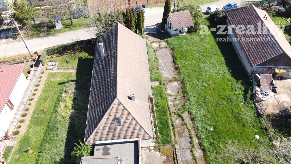 Znížená cena! Komerčný objekt na predaj - Dulovce