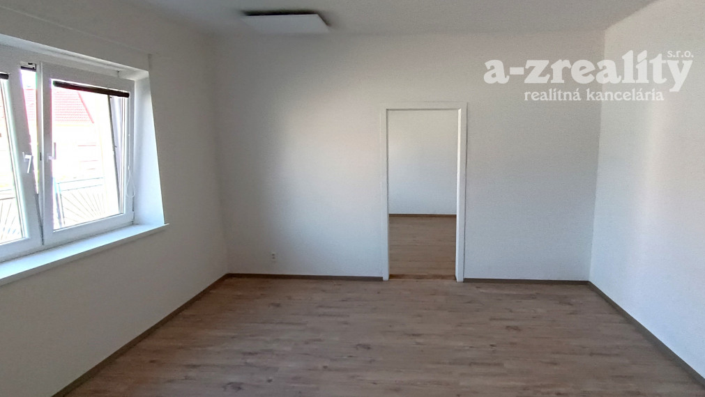 Na prenájom rodinný dom v obci Úľany nad Žitavou