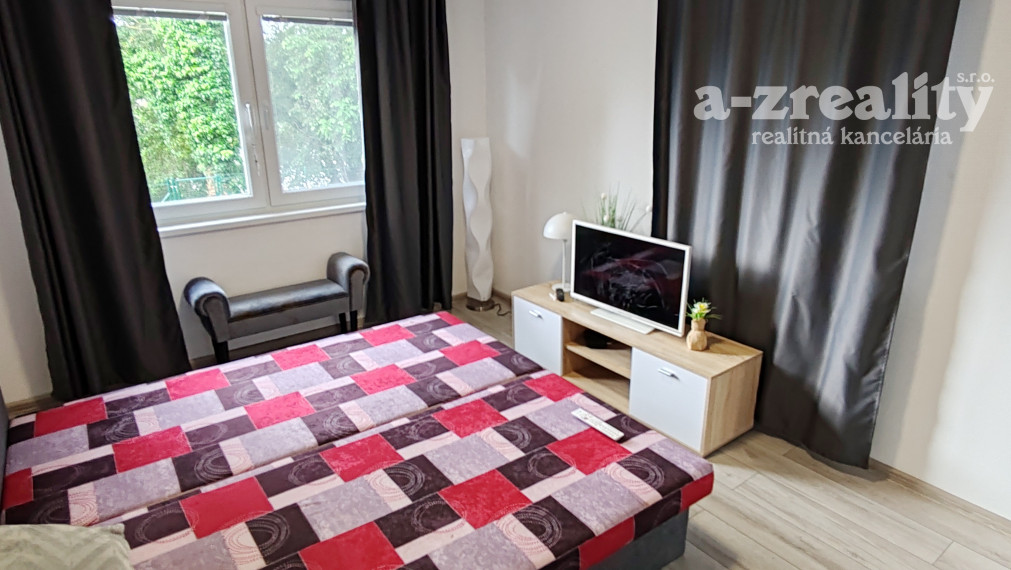 Na predaj rekreačná chata pri Dunaji