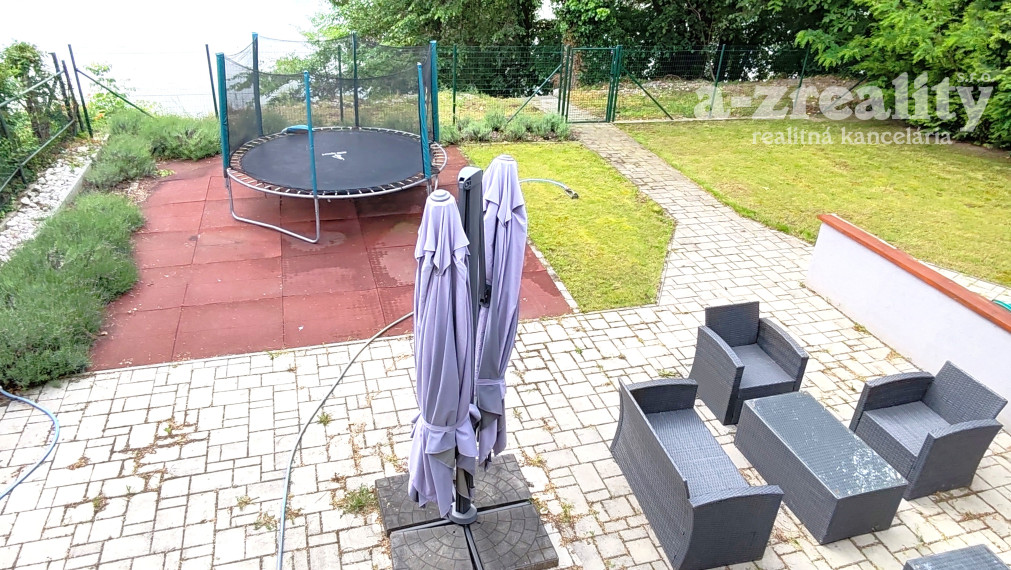 Na predaj rekreačná chata pri Dunaji