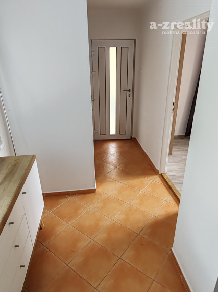 Na predaj rekreačná chata pri Dunaji