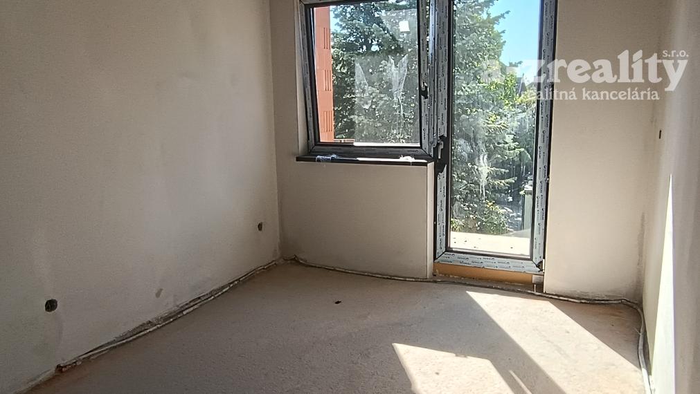 Predaj novostavieb RD v radovej zástavbe v Ivanke pri Nitre