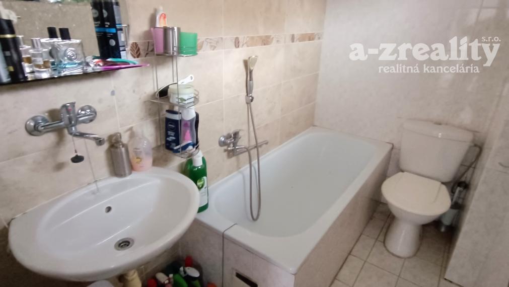 Na predaj podnikateľský objekt s bývaním v Palárikove