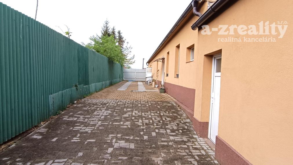 Na predaj podnikateľský objekt s bývaním v Palárikove