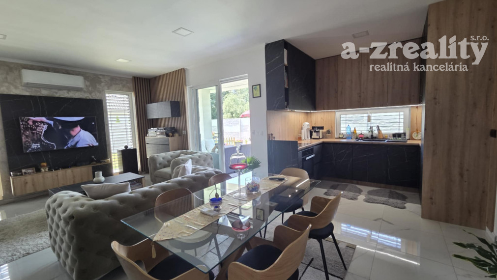 Ponúkame na predaj novostavbu v Kolárove