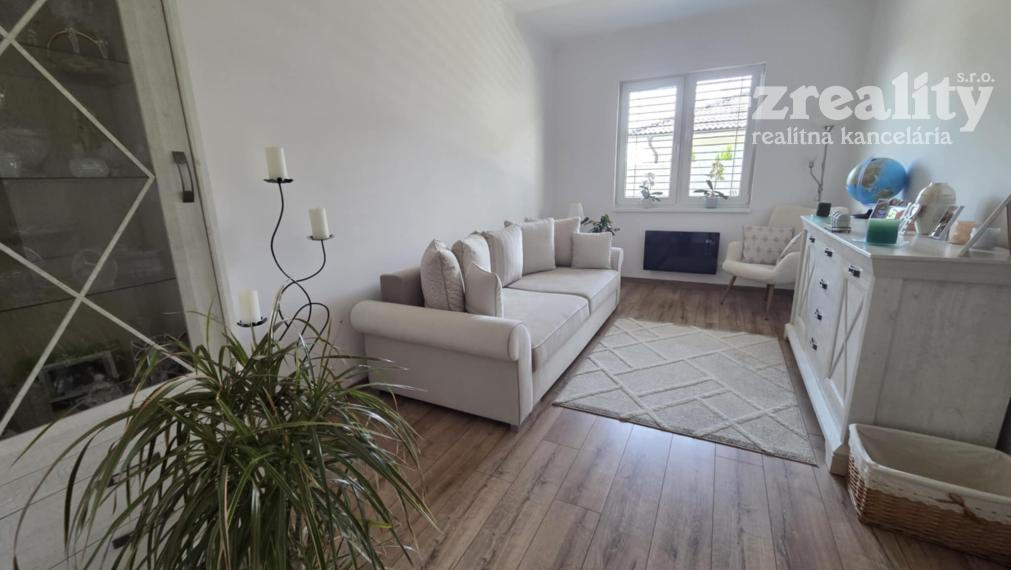 Ponúkame na predaj novostavbu v Kolárove