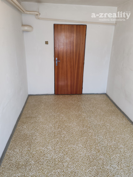 Ponúkame na predaj rodinný dom v obci Číčov