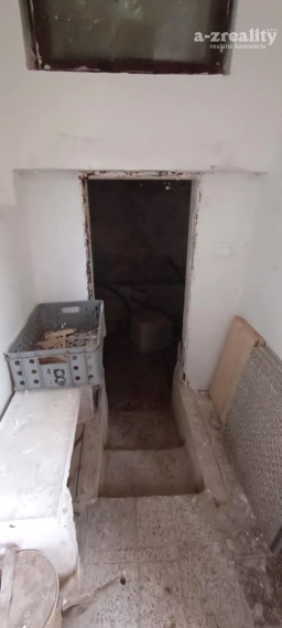 Na predaj chata chat.osade Kvitnúci ostrov pri Nových Zámkoch