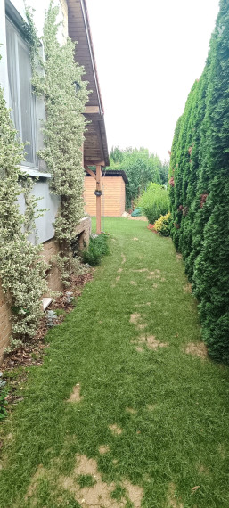 Na predaj priestranná chata na Kvitnúcom ostrove pri N.Zámkoch