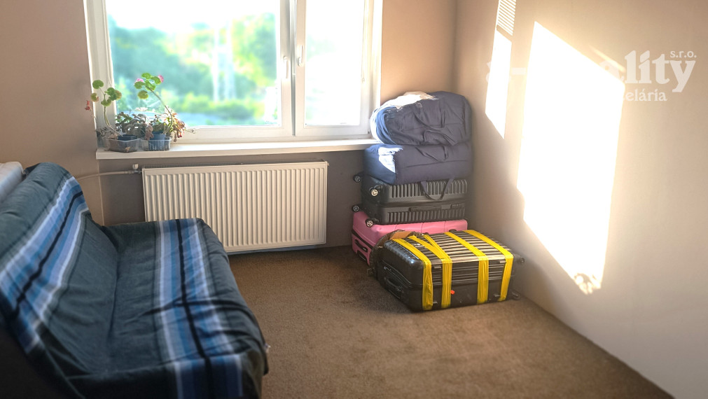 Na prenájom 3 izbový byt v RD v Radvani nad Dunajom