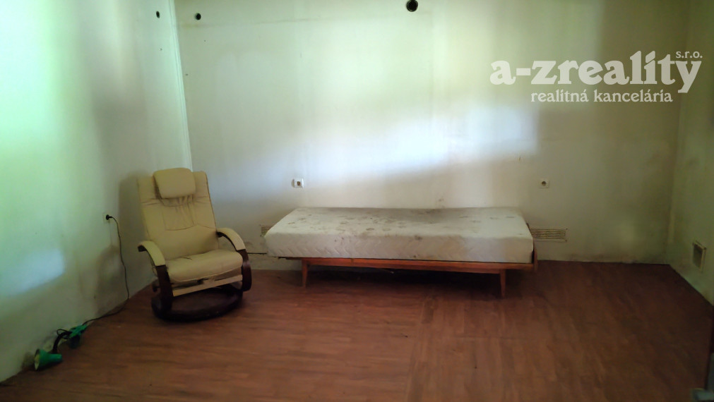 Iba u nás! Dom s pozemkom na predaj - Svätý Peter