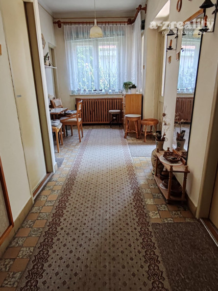 Na predaj rodinný dom s veľkou záhradou v Komárne