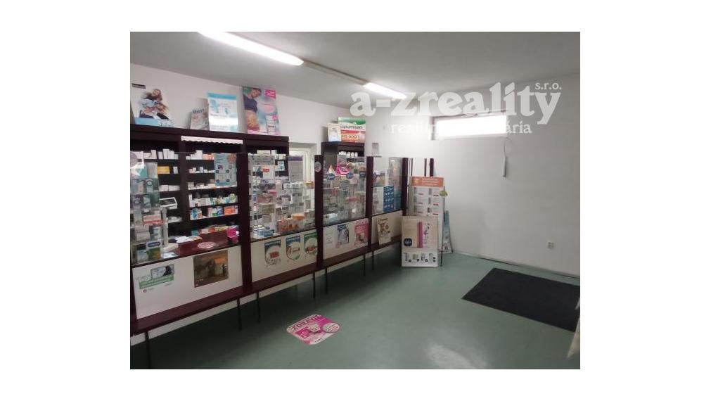 Komerčný objekt na predaj v Zlatnej na Ostrove