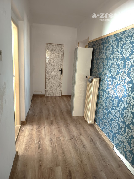 ZNÍŽENÁ CENA! Na predaj 4 izbový rodinný dom v Bánove