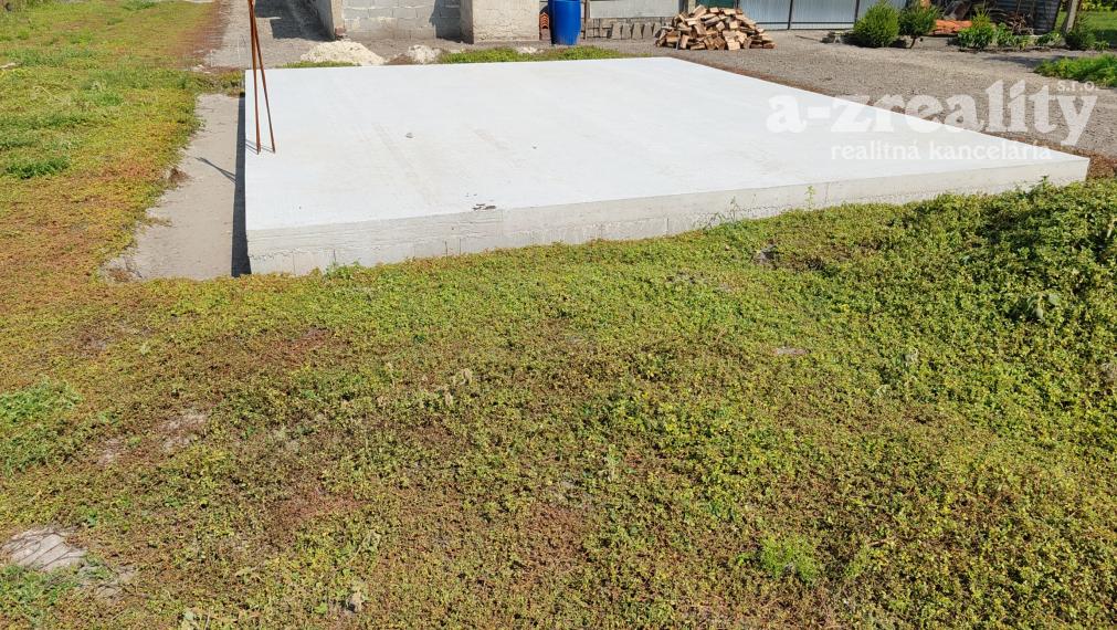 Stavebný pozemok v Zemianskej Olči na predaj