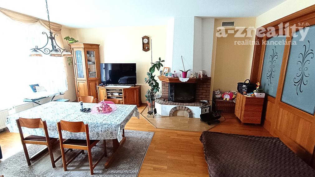 Predaj luxusného rodinného domu v TOP lokalite Nových Zámkov