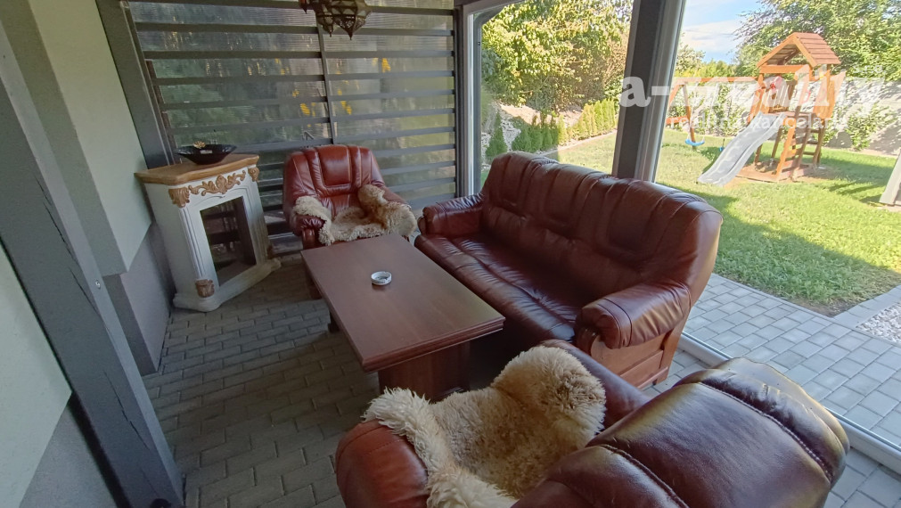 Na predaj štýlový rodinný dom v obci Veľké Ludince