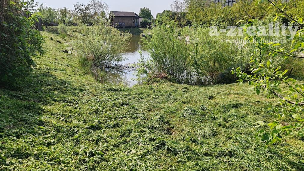 Veľký investičný pozemok na predaj - Kolárovo